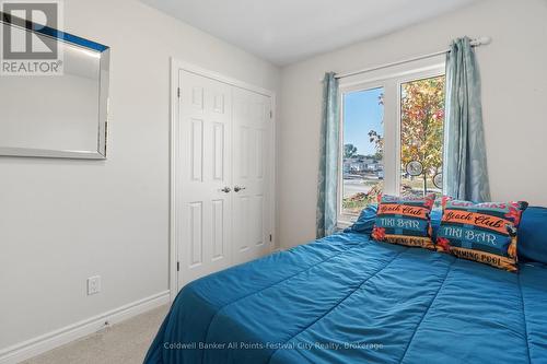 196 Lake Breeze Drive, Ashfield-Colborne-Wawanosh (Ashfield Twp), ON - Indoor Photo Showing Bedroom