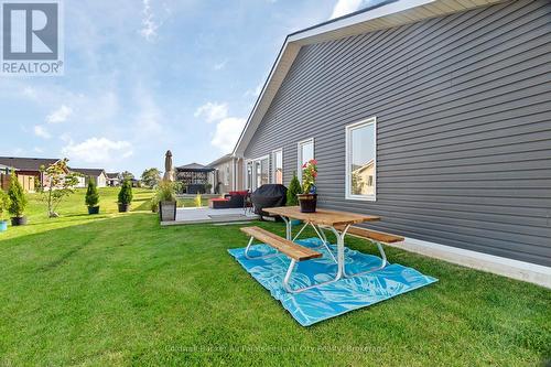 196 Lake Breeze Drive, Ashfield-Colborne-Wawanosh (Ashfield Twp), ON - Outdoor