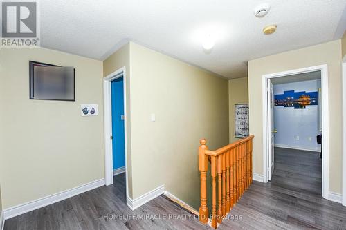 94 Saintsbury Crescent, Brampton, ON - Indoor Photo Showing Other Room