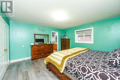 94 Saintsbury Crescent, Brampton, ON - Indoor Photo Showing Bedroom