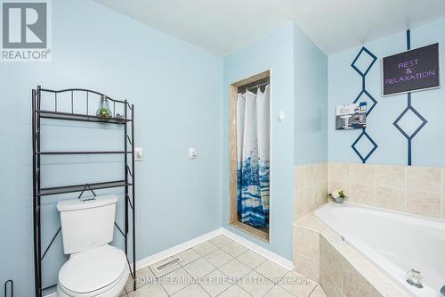 94 Saintsbury Crescent, Brampton, ON - Indoor Photo Showing Bathroom