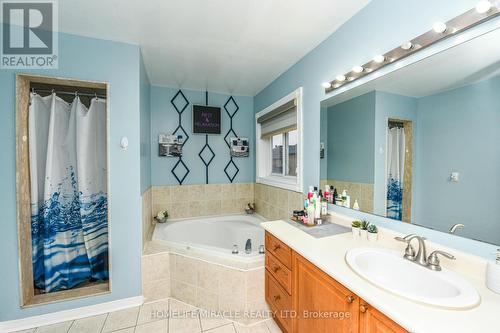 94 Saintsbury Crescent, Brampton, ON - Indoor Photo Showing Bathroom