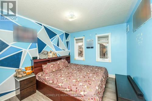 94 Saintsbury Crescent, Brampton, ON - Indoor Photo Showing Bedroom