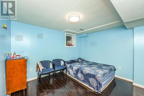 94 Saintsbury Crescent, Brampton, ON - Indoor Photo Showing Bedroom