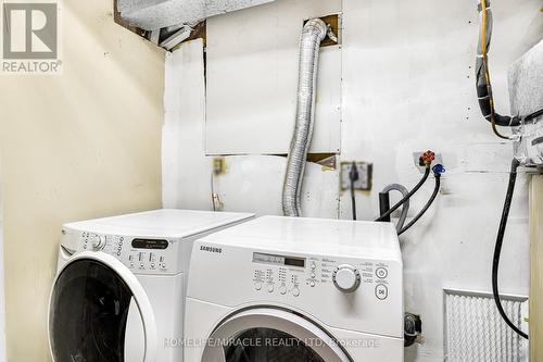 422 Luzon Crescent, Mississauga, ON - Indoor Photo Showing Laundry Room