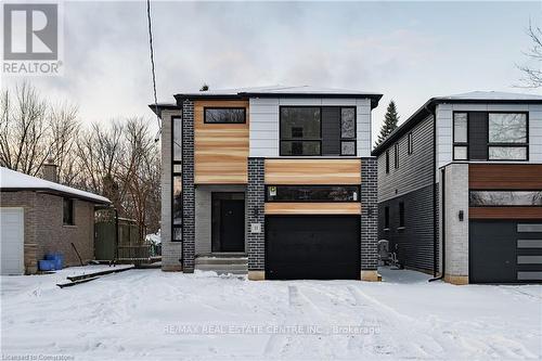 11 Ontario Street, Cambridge, ON - Outdoor With Facade