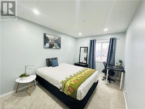 484 Third Street Unit# 4, London, ON - Indoor Photo Showing Bedroom