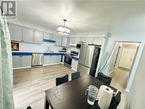 484 Third Street Unit# 4, London, ON - Indoor Photo Showing Kitchen