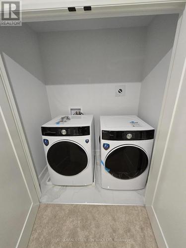 99 - 2700 Buroak Drive, London, ON - Indoor Photo Showing Laundry Room