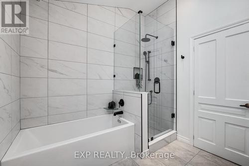 215 Tresane Street, Oshawa, ON - Indoor Photo Showing Bathroom