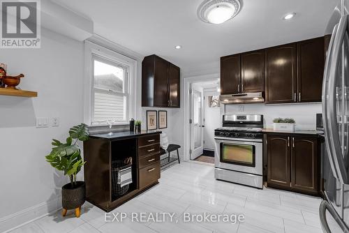 215 Tresane Street, Oshawa, ON - Indoor Photo Showing Kitchen