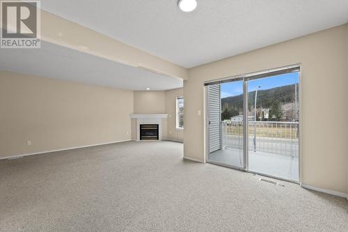 1920 Hugh Allan Drive Unit# 4, Kamloops, BC - Indoor With Fireplace