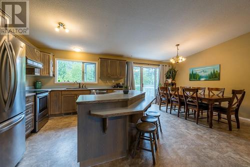 1460 Heffley Louis Cr Road, Kamloops, BC - Indoor