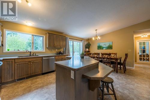 1460 Heffley Louis Cr Road, Kamloops, BC - Indoor