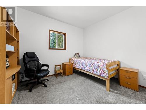 3512 Barriere Lakes Road, Barriere, BC - Indoor Photo Showing Bedroom