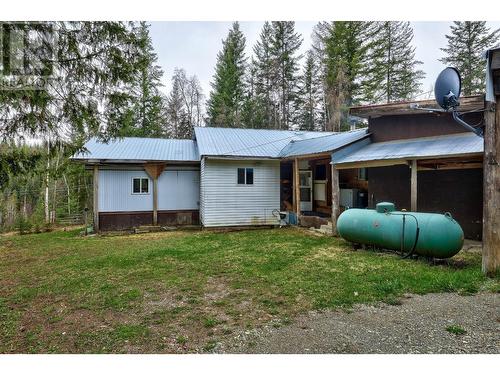 3512 Barriere Lakes Road, Barriere, BC - Outdoor