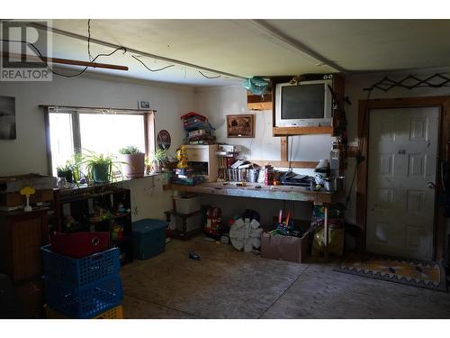 6881 Jesmond Road, Clinton, BC - Indoor Photo Showing Other Room