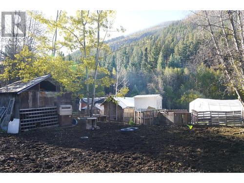 6881 Jesmond Road, Clinton, BC - Outdoor