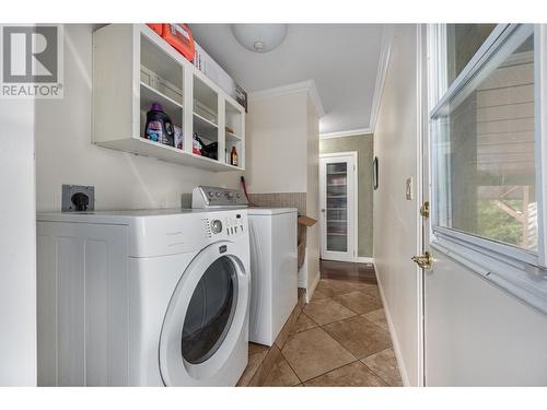 1973 Tranquille Road, Kamloops, BC - Indoor Photo Showing Laundry Room