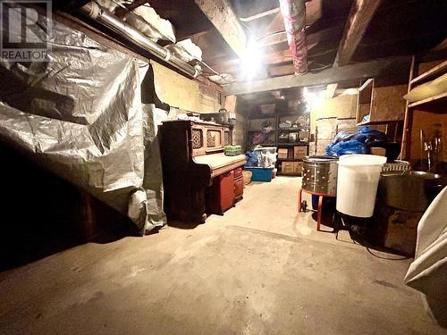 4322 Yellowhead Highway, Barriere, BC - Indoor Photo Showing Basement