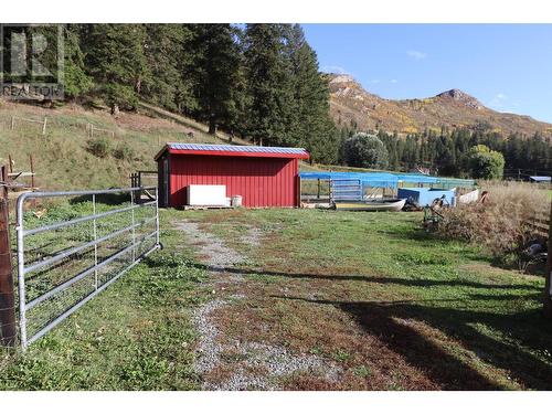 4322 Yellowhead Highway, Barriere, BC - Outdoor