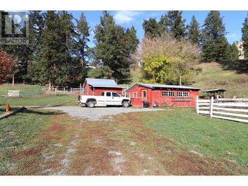 4322 Yellowhead Highway, Barriere, BC - Outdoor