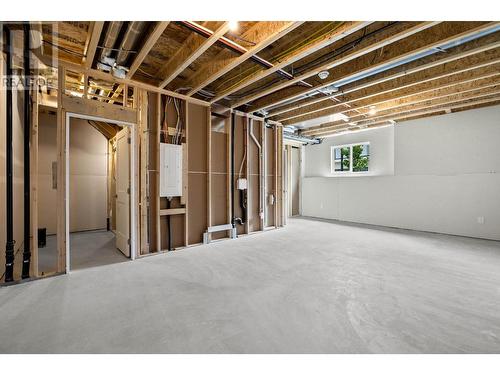 2045 Stagecoach Drive Unit# 121, Kamloops, BC - Indoor Photo Showing Basement