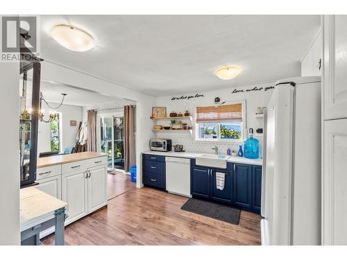 443 Opal Drive, Logan Lake, BC - Indoor Photo Showing Kitchen