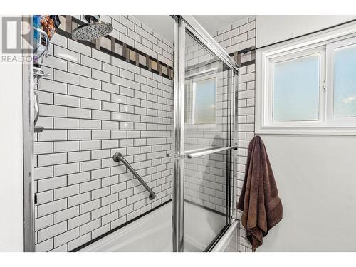 443 Opal Drive, Logan Lake, BC - Indoor Photo Showing Bathroom