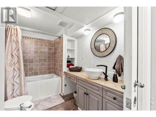 443 Opal Drive, Logan Lake, BC - Indoor Photo Showing Bathroom