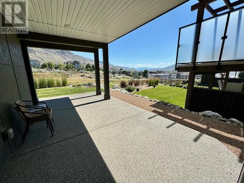 516 Pointe Place, Kamloops, BC - Outdoor With Exterior