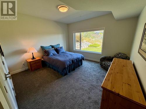 516 Pointe Place, Kamloops, BC - Indoor Photo Showing Bedroom