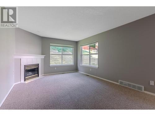 1920 Hugh Allan Drive Unit# 9, Kamloops, BC - Indoor With Fireplace