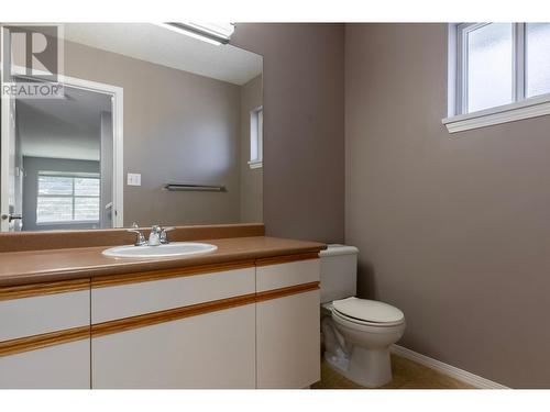 1920 Hugh Allan Drive Unit# 9, Kamloops, BC - Indoor Photo Showing Bathroom