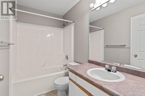 1920 Hugh Allan Drive Unit# 25, Kamloops, BC - Indoor Photo Showing Bathroom