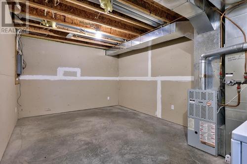 1920 Hugh Allan Drive Unit# 25, Kamloops, BC - Indoor Photo Showing Basement