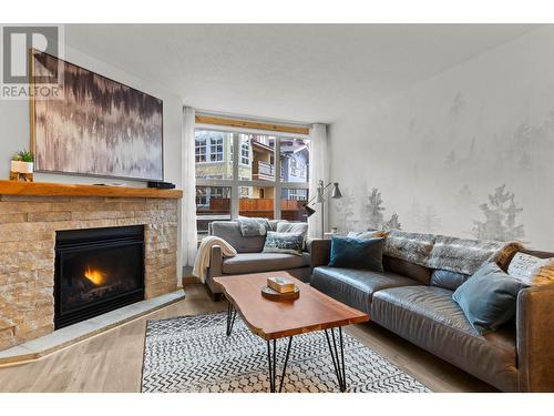 6005 Valley Drive Unit# 44, Sun Peaks, BC - Indoor Photo Showing Living Room With Fireplace