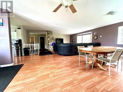 3998 Agate Bay Road, Barriere, BC - Indoor Photo Showing Dining Room