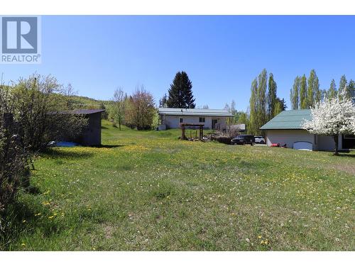 3998 Agate Bay Road, Barriere, BC - Outdoor