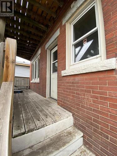 Unit 1 - 522 Roxborough Avenue, Hamilton, ON - Outdoor With Exterior