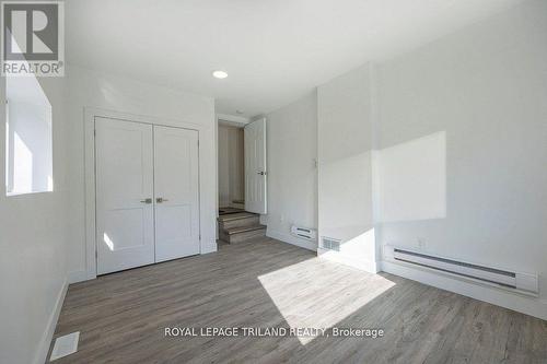 241 Ridout Street S, London, ON - Indoor Photo Showing Other Room