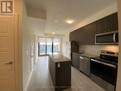 315 - 1415 Dundas Street, Oakville, ON - Indoor Photo Showing Kitchen