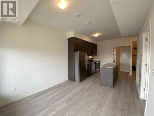 315 - 1415 Dundas Street, Oakville, ON - Indoor Photo Showing Kitchen