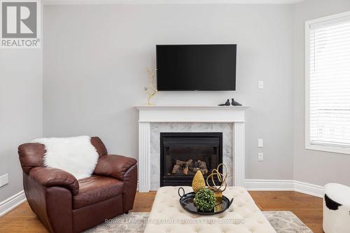 2272 Calloway Drive, Oakville, ON - Indoor Photo Showing Living Room With Fireplace