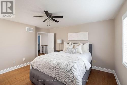 2272 Calloway Drive, Oakville, ON - Indoor Photo Showing Bedroom