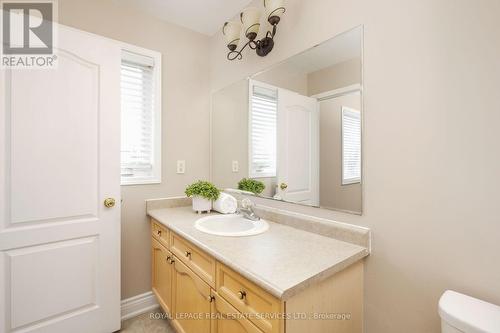 2272 Calloway Drive, Oakville, ON - Indoor Photo Showing Bathroom