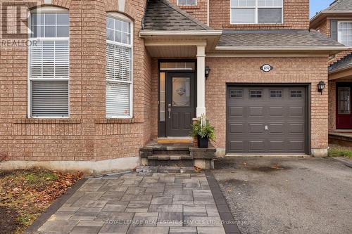 2272 Calloway Drive, Oakville, ON - Outdoor