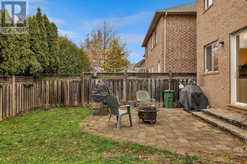 2272 Calloway Drive, Oakville, ON - Outdoor