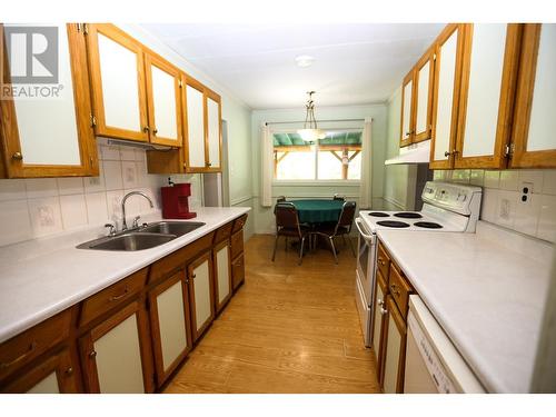 1468 Agate Bay Road, Barriere, BC - Indoor Photo Showing Kitchen With Double Sink