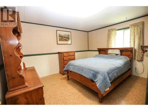 1468 Agate Bay Road, Barriere, BC - Indoor Photo Showing Bedroom